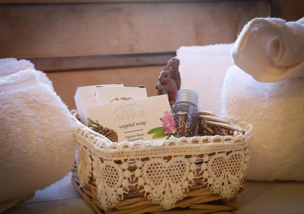 Baita Luleta Λιβίνιο Bed and Breakfast